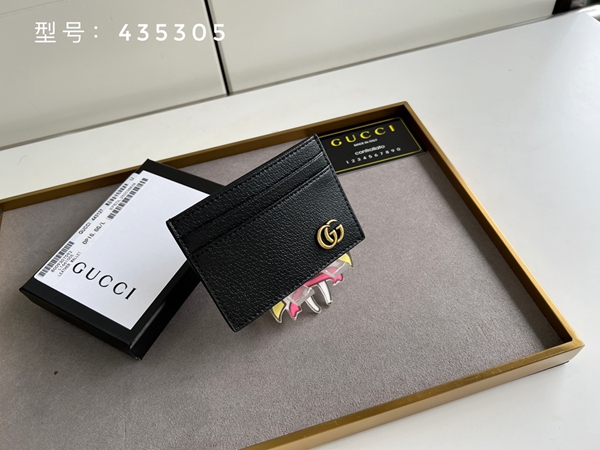 グッチ財布コピー側面デザイン